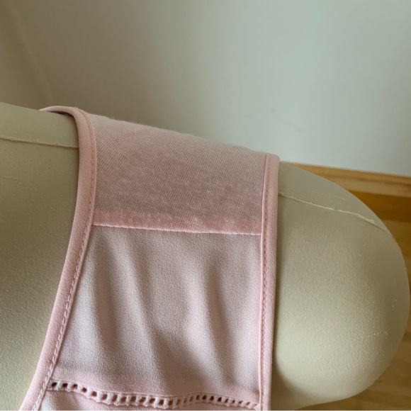 Loft - 10$ Pink sleveless flowy top 🐳 2/16$ - Picture 6 of 11